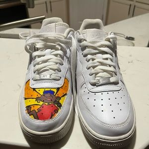 NIKE AIR FORCE 1 LOW CASUAL SHOES